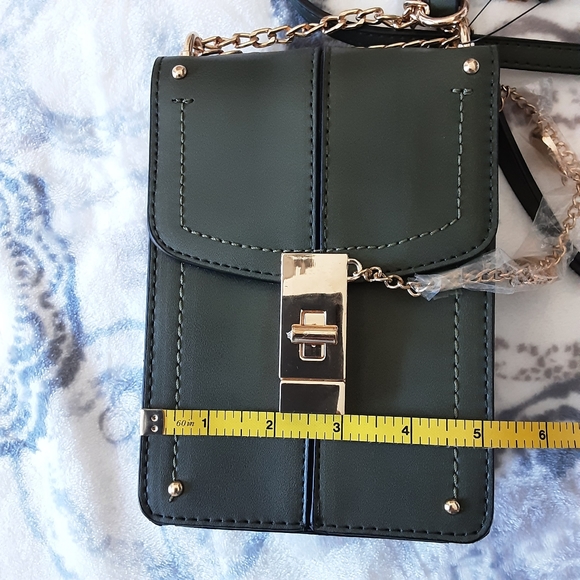 NWT. MKF crossbody bag - Picture 8 of 10